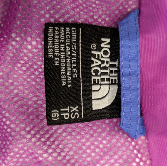 Girls North Face jackets - Picture 2 of 4